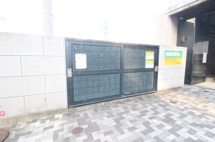 ロイヤル博多駅東８４の物件外観写真